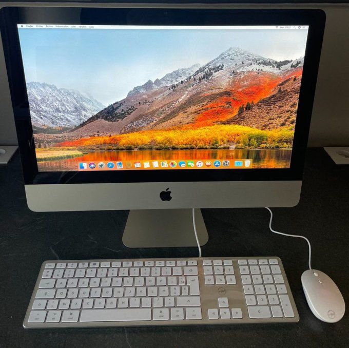 Apple iMac, mi 2011, 21,5 pouces 500Go 4 Go complet clavier/souris APPLE