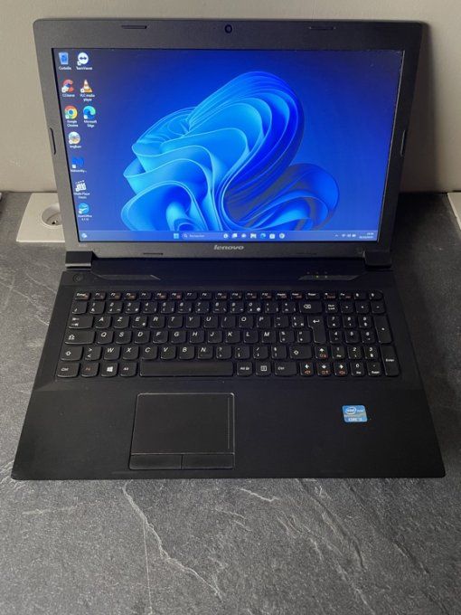 Lenovo Essential B590 15,6" i3  4Go  500Go AZERTY - Français