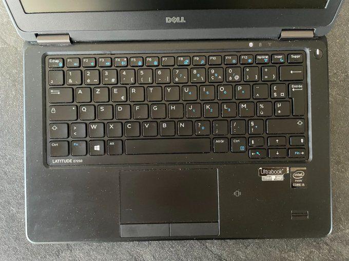 Dell Latitude E7250 12" Core i5 2,43GHz - SSD 128 Go - 8 Go AZERTY - Français