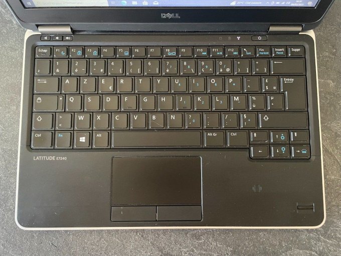 Dell Latitude E7240 12" Core i5 1,9 GHz - SSD 256 Go - 8 Go AZERTY - Français -