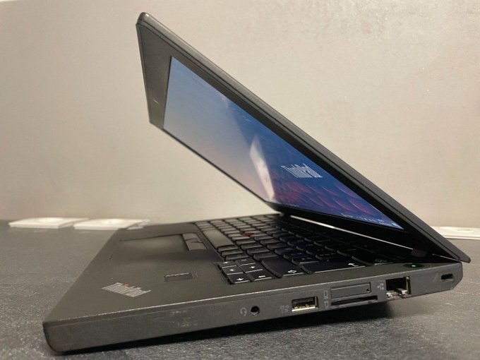 LENOVO THINKPAD 12,5" X260 i5 wifi bluetooth -