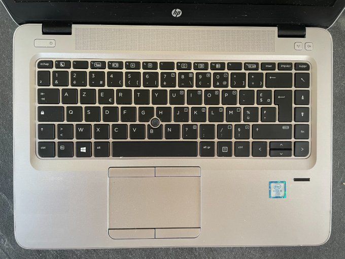 HP EliteBook 840 G3 14" Core i5 2,4 GHz - 500 Go - 16 Go AZERTY 