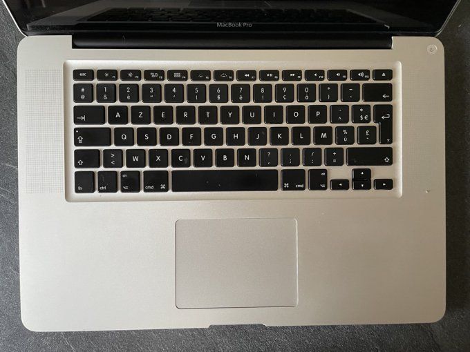 MacBook PRO 15" i7 4 Go 256 Go SSD - AZERTY - Français  - 