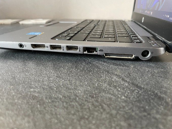 HP Élitebook 820G1 core i5 1,90GHz 5OOGo  4Go  AZERTY - 