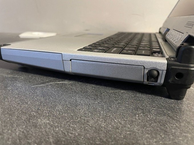 Panasonic Toughbook CF-C2  I5- 1.8GHZ 8GO 500Go  AZERTY - Français  -