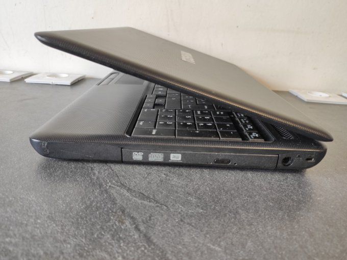 Toshiba SATELLITE PRO C660 i3/ 4Go/ 500Go/ Bluetooth/ Wifi/ Webcam 15.6"