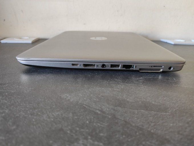 Hp Elitebook 745 G4 14" 2,4 GHz - SSD 256 Go - 8 Go AZERTY