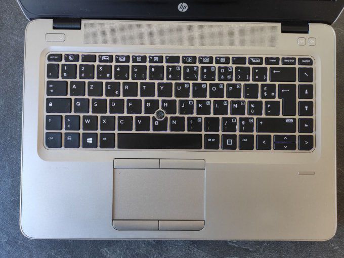 Hp Elitebook 745 G4 14" 2,4 GHz - SSD 256 Go - 8 Go AZERTY