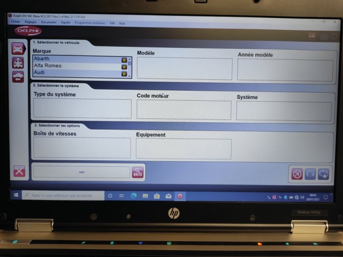 HP Elitebook 8440P i5/ 4Go/ 320Go/ webcam/ wifi/ écran 14"/ Bluetooth   