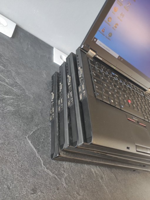 Lenovo ThinkPad T410 14" Core i5 2,4 GHz - HDD 500 Go - 4 Go - AZERTY 