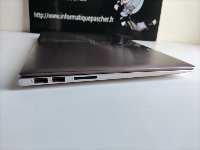 Asus Zenbook UX303L- i5 - 840M - Full HD i5 - 500Go - azerty rétro éclairé