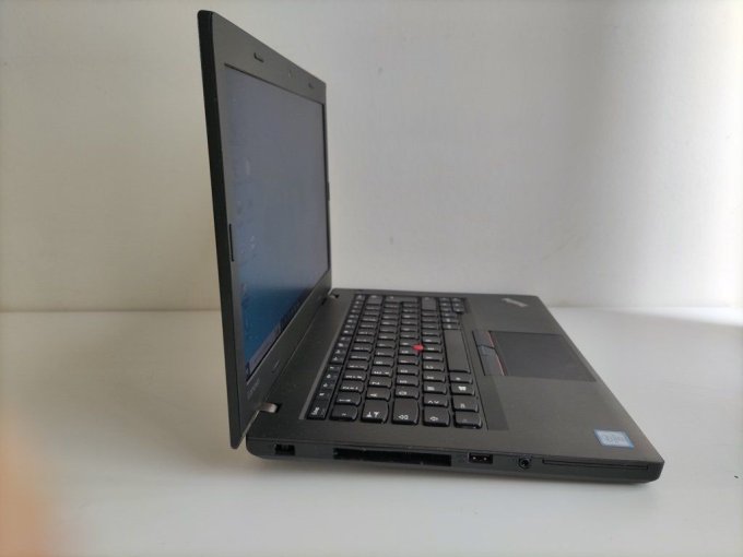 Lenovo ThinkPad x270 14" Core i5 2,4 GHz - 8 Go AZERTY - Français - 