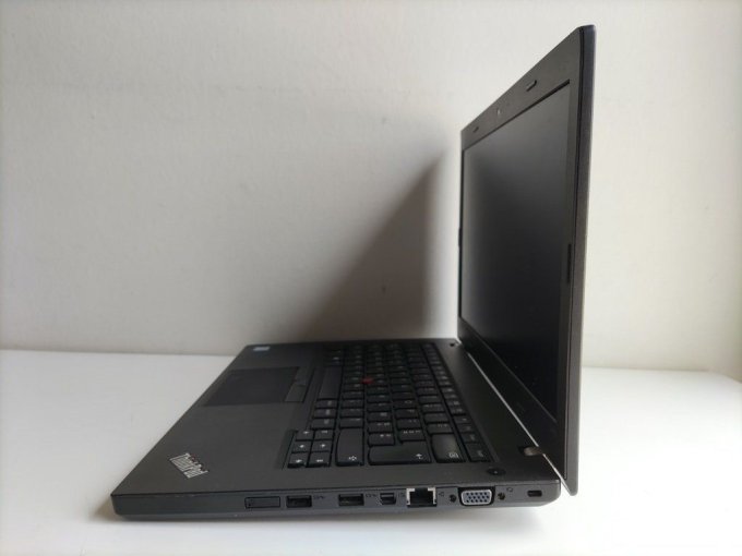 Lenovo ThinkPad x270 14" Core i5 2,4 GHz - 8 Go AZERTY - Français - 