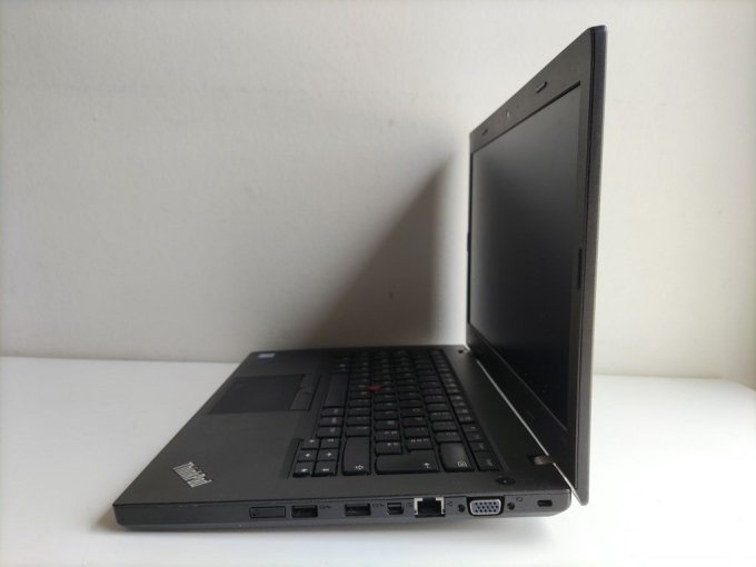Lenovo ThinkPad L470 14" Core i5 2,4 GHz - SSD 256 Go - 8 Go AZERTY - Français -