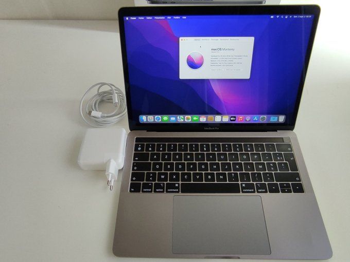 MacBook Pro 13" i5 512 SSD 8GO (2019) - AZERTY - Français complet