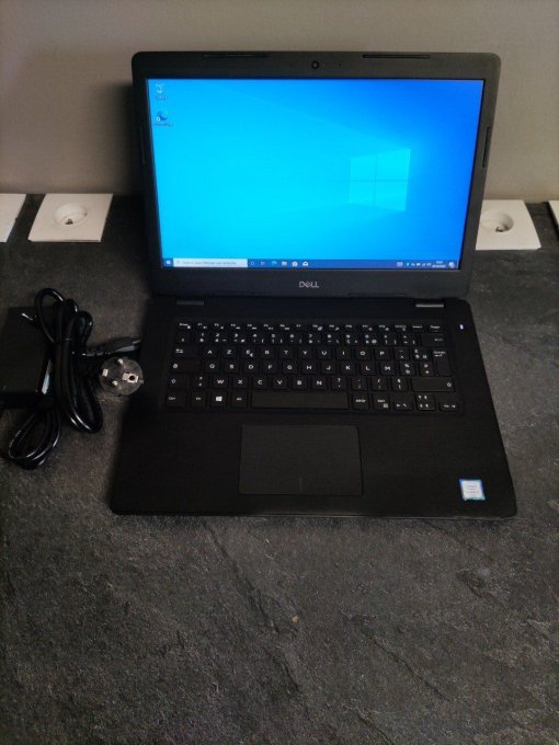 Dell Latitude 3490 14" Core i3 2 GHz - SSD 256 Go - 4 Go AZERTY Francais - 