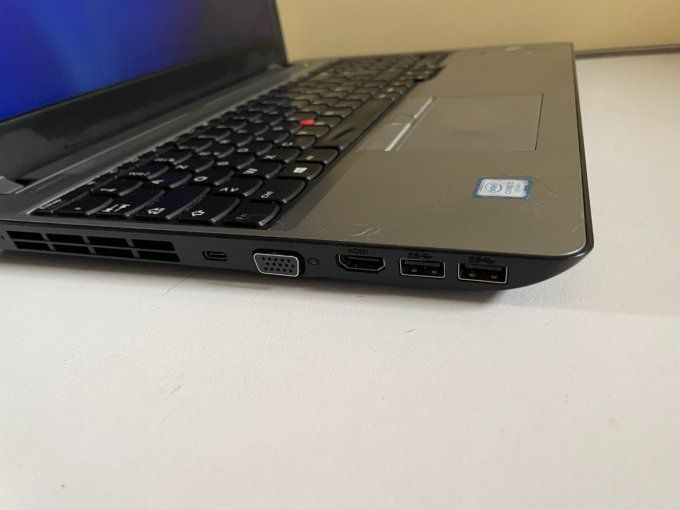 Lenovo Thinkpad E570 15,6" i5 16Go  AZERTY - Français - 