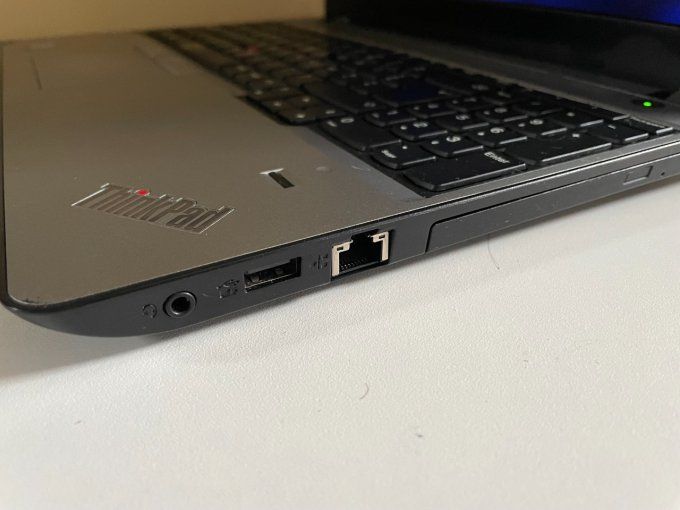 Lenovo Thinkpad E570 15,6" i5 16Go  AZERTY - Français - 