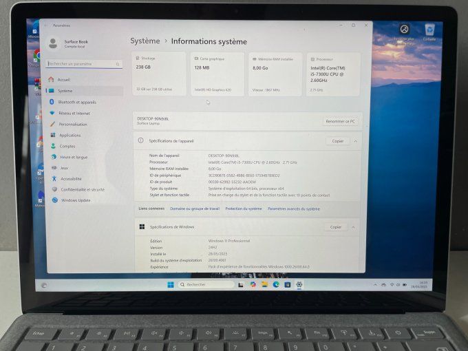 Microsoft Surface Laptop 13" Core i5 2.6 GHz - SSD 256 Go - 8 Go AZERTY - Français