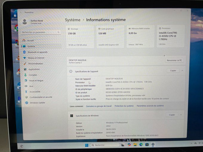 Microsoft Surface Laptop 13" Core i5 1.7 GHz - SSD 256 Go - 8 Go AZERTY - Français -
