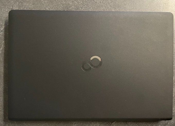 Pack PC portable, avec valise au choix -