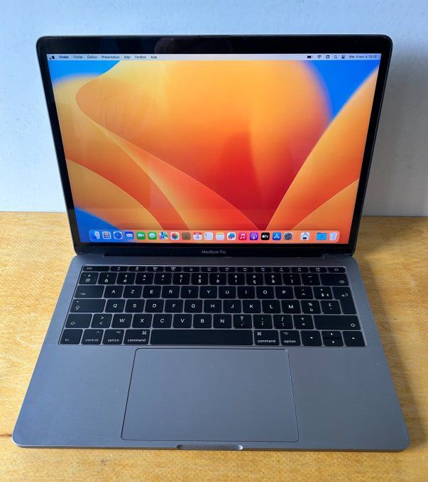 MacBook PRO 13" i5 8 Go 128 Go SSD - Rétina AZERTY - Français - MacOs Ventura 2025