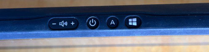 Panasonic Toughpad FZ-Q2 MK1 - 12,5 - Intel m5-6Y57 - 8GB -SSD 256Go Nvme - Webcam - Bluetooth