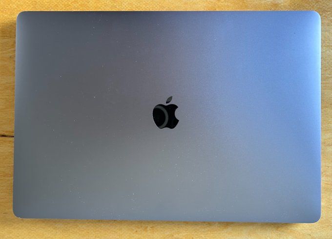 MacBook PRO 16" 2019 i9 32Go 1To SSD - Rétina AZERTY - Français - MacOs Sequoia 2025