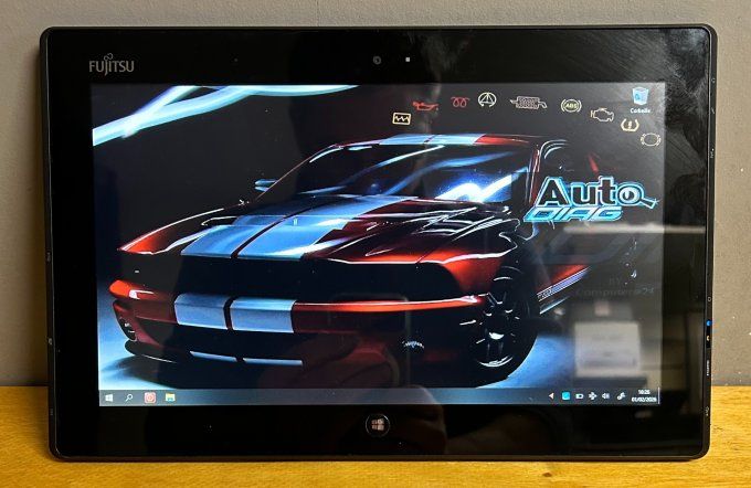 FUJITSU Stylistic Q702 11,6" i5 4Go 120 Go SSD wifi bluetooth seul ou complet