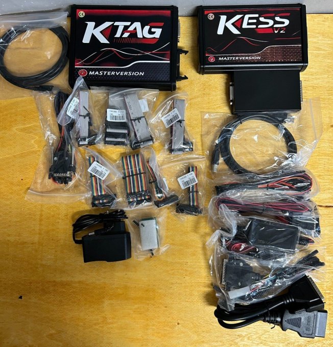 Kit reprogrammation complet avec pc 12,5" i7 8Go 256Go SSD 