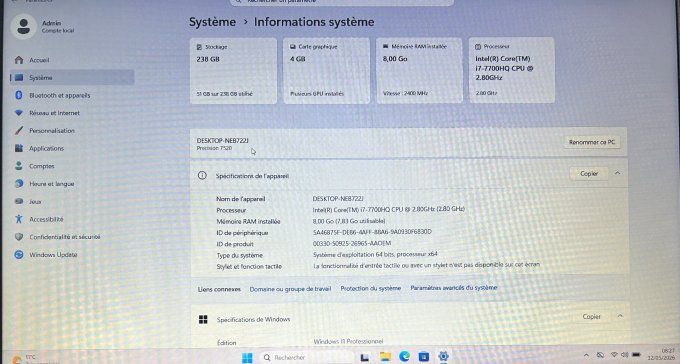 Dell Precision 7520 i7 256SSD 8Go Wifi Bluetooth Windows 11 pro 