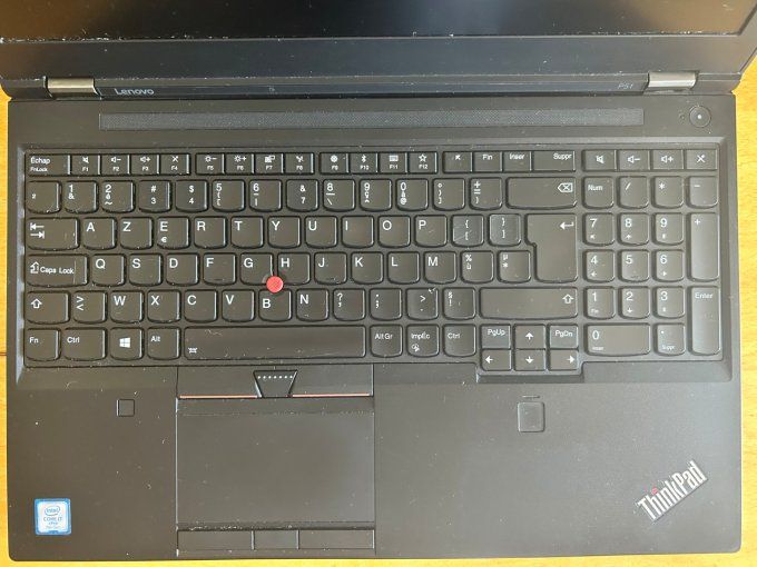 Lenovo ThinkPad P51 – Intel Core i7-7820HQ – 16 Go RAM – SSD NVMe 256 Go – Windows 11 Pro 25H2