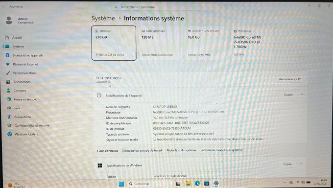 Lenovo Thinkpad E580 15,6" i5  16Go  256Go SSD AZERTY - Français -Windows 11 pro - 