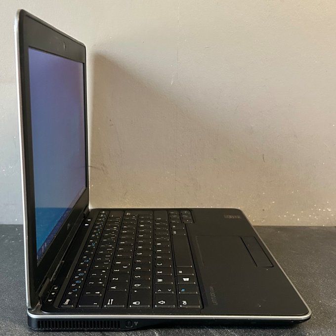 DELL LATITUDE E7240 12,5" -Core I5 - 128 SSD  - Ram 4 Go AZERTY
