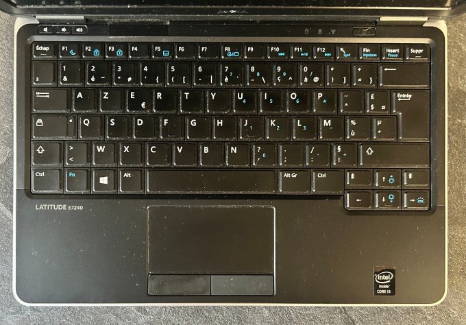 DELL LATITUDE E7240 12,5" - I7 - 256 SSD  -  8 Go AZERTY 
