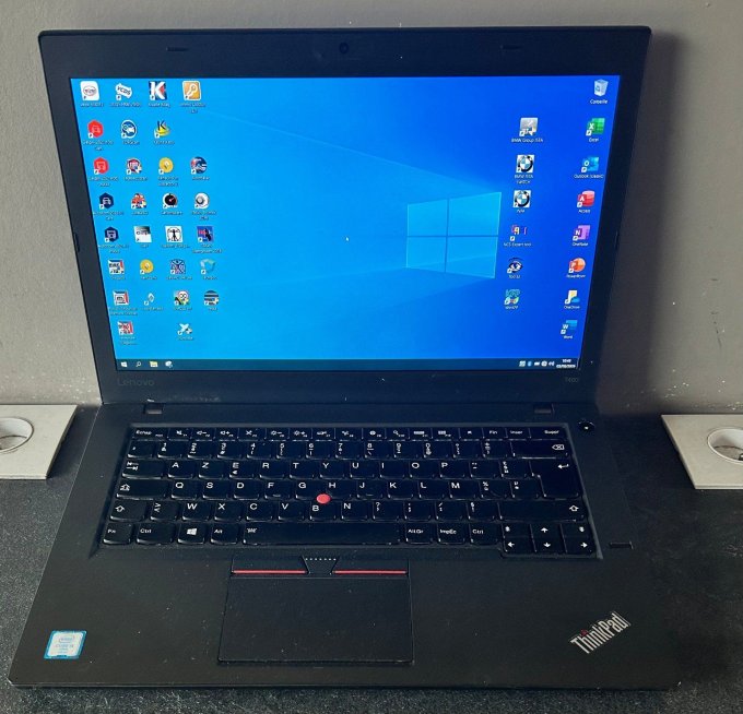 LENOVO THINKPAD T460 / i5 / 8Go / 500Go HHD / wifi / webcam / écran 14“ Windows 10 pro - 