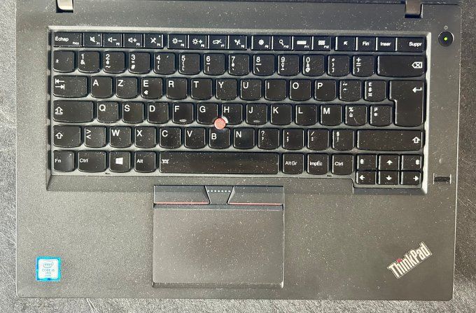 LENOVO THINKPAD T460 / i5 / 8Go / 500Go HHD / wifi / webcam / écran 14“ Windows 10 pro -