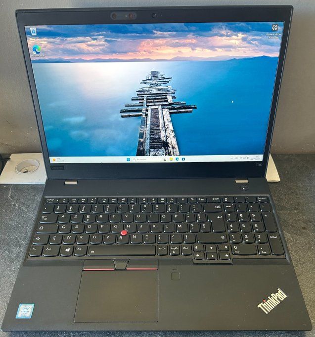Lenovo Thinkpad T580 15,6" i5  16Go  256Go SSD AZERTY - Français -Windows 11 pro -