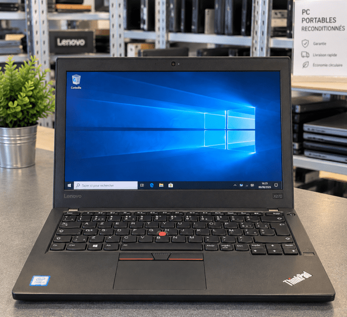 LENOVO THINKPAD 12,5" X270 / i5 / 8Go / 256Go SSD / wifi / webcam / écran 12.5“  Windows 10 pro 
