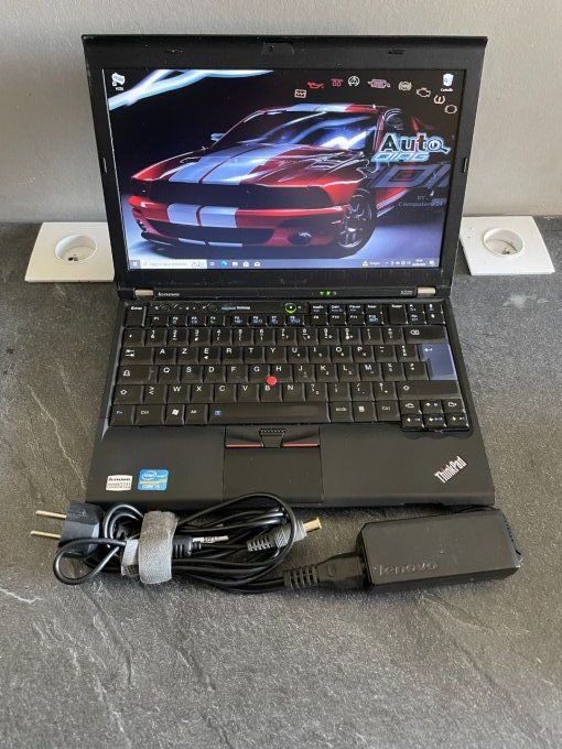 Lenovo X220 12,5" i5 4Go 500 Go - wifi - bluetooth - AZERTY - FRANCAIS