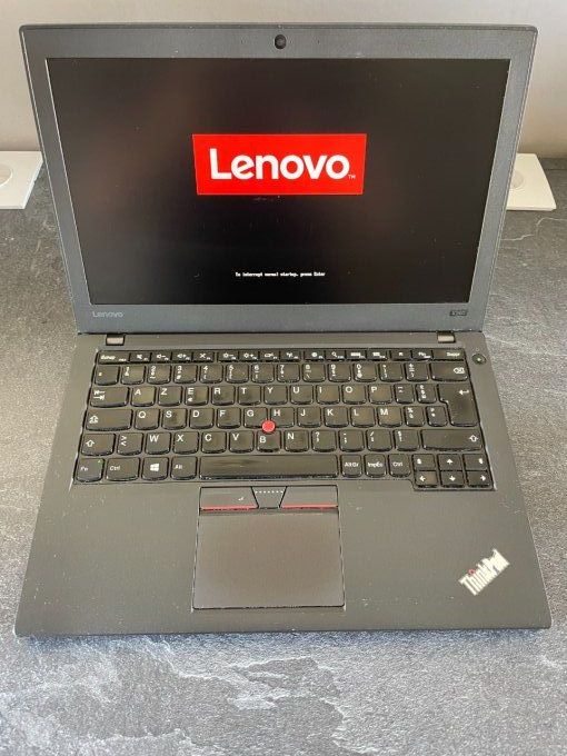 LENOVO THINKPAD x260 i5/ 8Go/ wifi/ webcam/ écran 12.5“ -