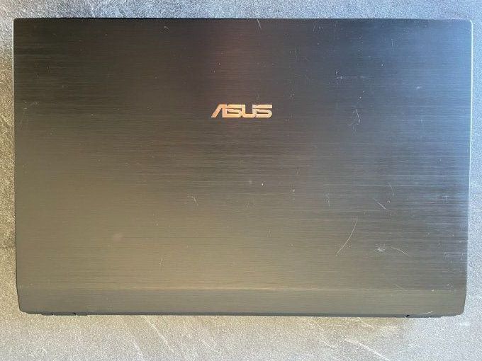 Asus pro P535 i5 2450M 2,50Ghz 4Go 500Go wifi webcam AZERTY
